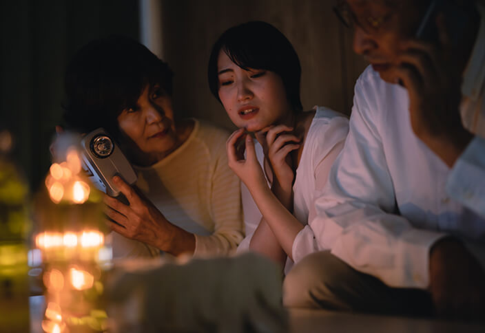 謎解きをしている様子の写真